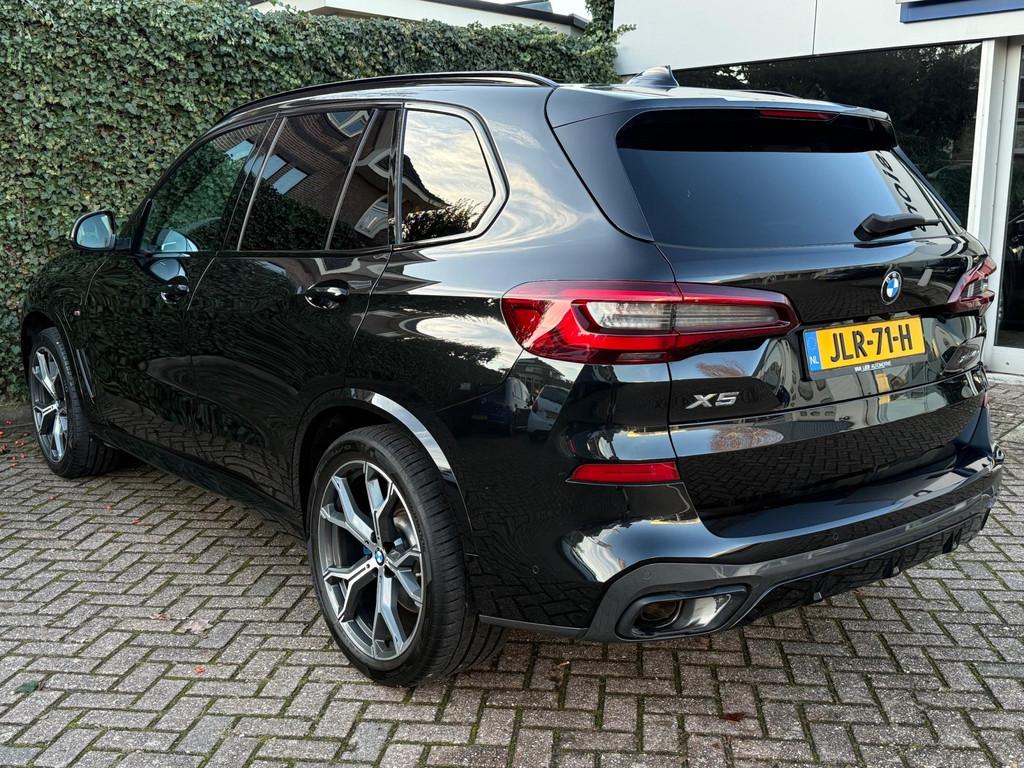 BMW X5 XDrive45e High Executive M-Sport | Achteras bestuurin, Auto's, Gebruikt, Zwart, Vierwielaandrijving, Hybride Elektrisch/Benzine