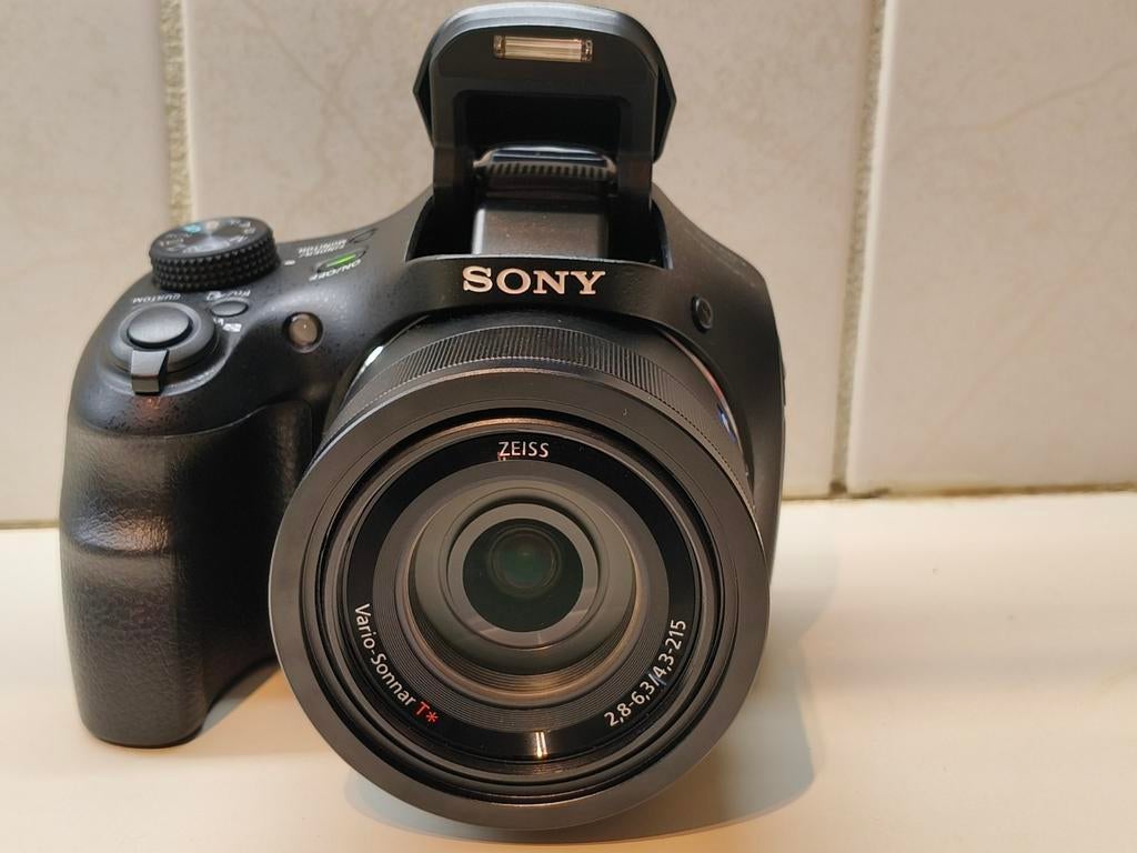 Sony Cyber-shot DSC-HX400V - 20.4MP, 50x optische zoom, 20 Megapixel, Ophalen of Verzenden, Zo goed als nieuw, Sony