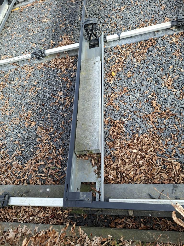 Grondframe voor 24 zonnepanelen - Complete set, Doe-het-zelf en Verbouw, Ophalen, Gebruikt, Overige typen