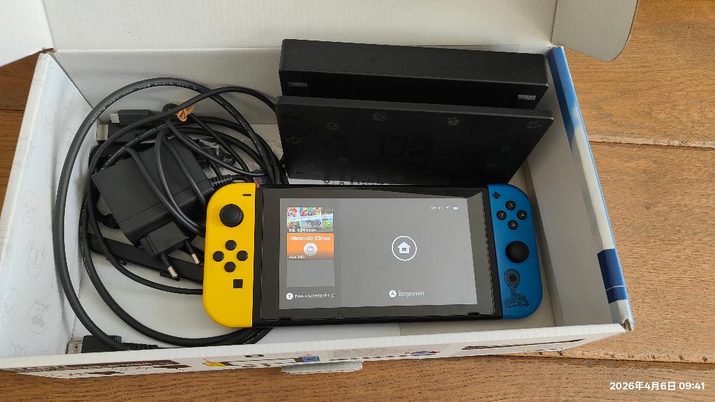 Nintendo Switch Fortnite Set V2 Special Edition, Met games, Met 2 controllers, Zo goed als nieuw, Ophalen