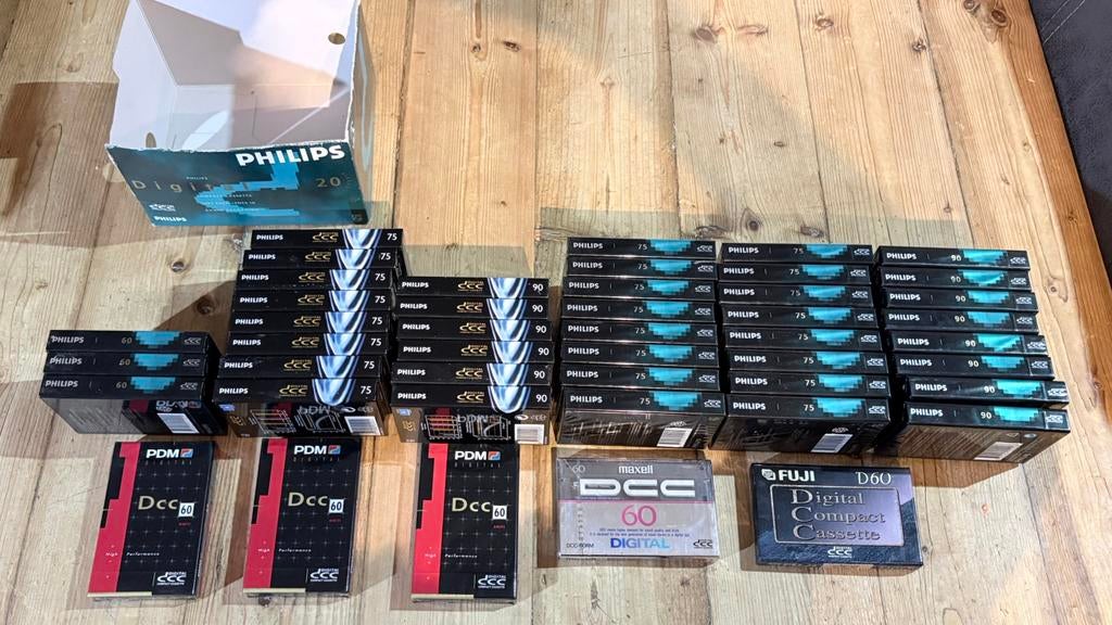 46 nieuw in gesealde verpakking , Philips, FUJI, PDM, MAXELL, Cd's en Dvd's, Cassettebandjes, Overige genres, Ophalen of Verzenden