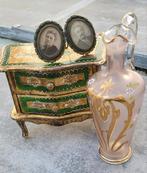 Italiaans kastje groen met goud  ( sieradenkisje), Ophalen of Verzenden