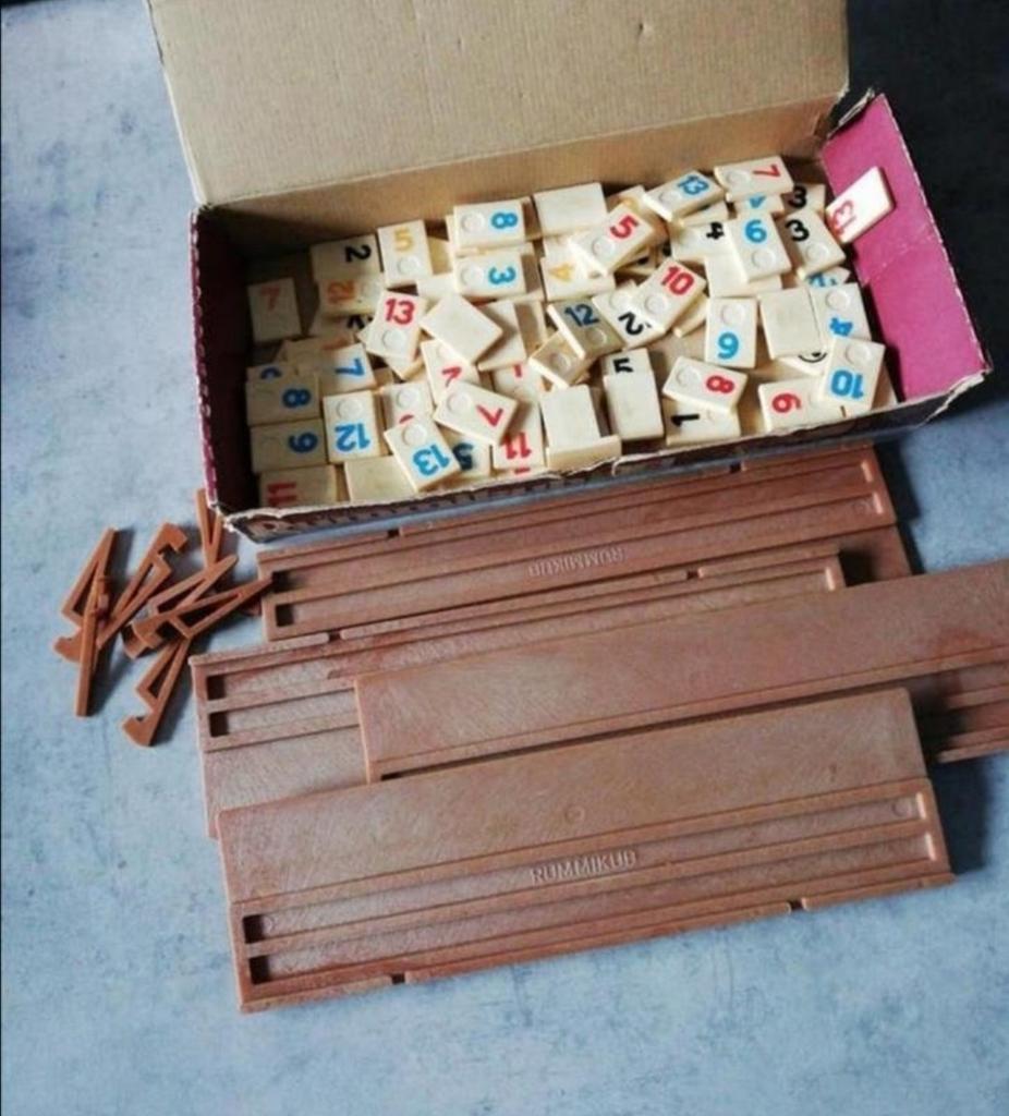 Rummikub, Een of twee spelers, Ophalen of Verzenden, Zo goed als nieuw