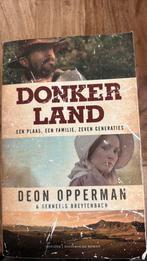 Deon Opperman - Donkerland, Ophalen of Verzenden, Zo goed als nieuw, Deon Opperman