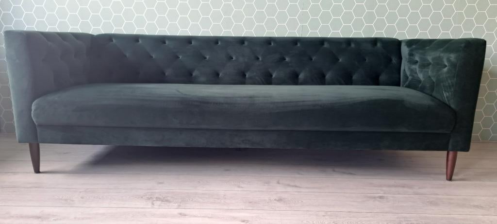 Gecapitonneerde sofa/bank., Ophalen, 75 tot 100 cm, 200 tot 250 cm