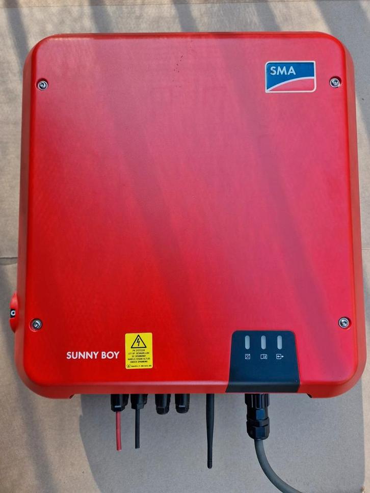 SMA sunny boy 3.0 omvormer, Doe-het-zelf en Verbouw, Elektra en Kabels, Overige typen, Ophalen of Verzenden