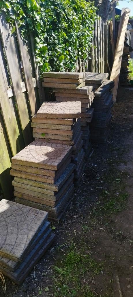 Gratis, Tuin en Terras, Tegels en Klinkers, Ophalen, Gebruikt, Beton, Terrastegels