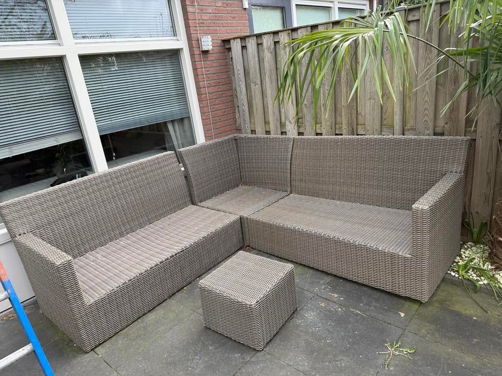 Loungeset met tafel, Tuin en Terras, Tuinsets en Loungesets, Ophalen, 5 zitplaatsen, Gebruikt, Loungeset