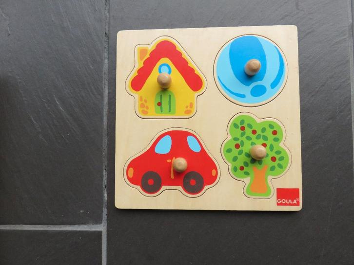Knoppen puzzel met 4 stukken, Goula. Mooie stevige stukken, Kinderen en Baby's, Speelgoed | Kinderpuzzels, Zo goed als nieuw, 6 maanden tot 2 jaar