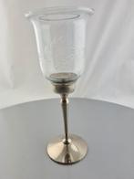 Windlicht geslepen glas met verzilverde voet, Overige materialen, Ophalen of Verzenden, Zo goed als nieuw, Kandelaar