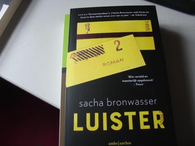 sacha bronwasser - luister, Boeken, Ophalen of Verzenden, Zo goed als nieuw, Nederland