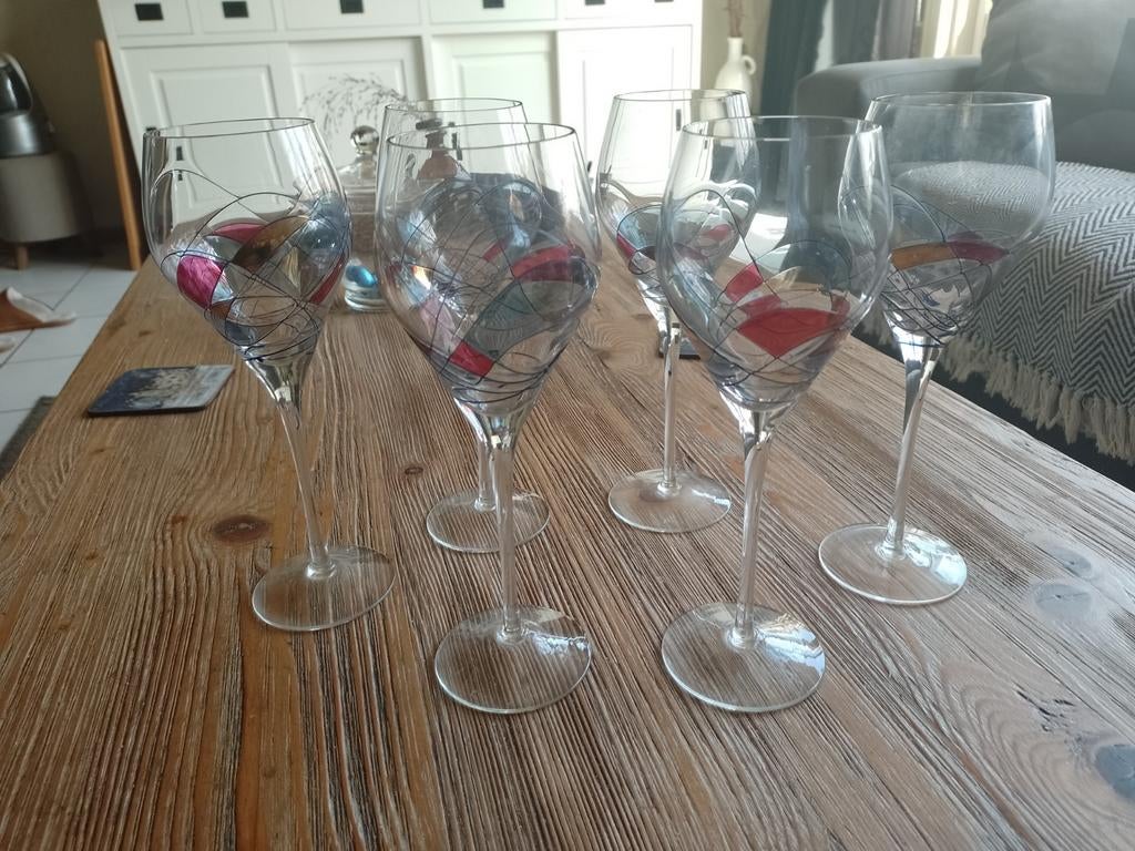 Mooie aparte wijn glazen, Ophalen, Zo goed als nieuw, Overige typen