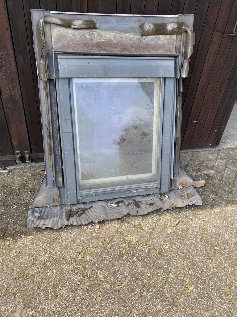 Velux Dakraam 78x98, Doe-het-zelf en Verbouw, Glas en Ramen, Gebruikt, Minder dan 80 cm, 80 tot 120 cm, Ophalen of Verzenden