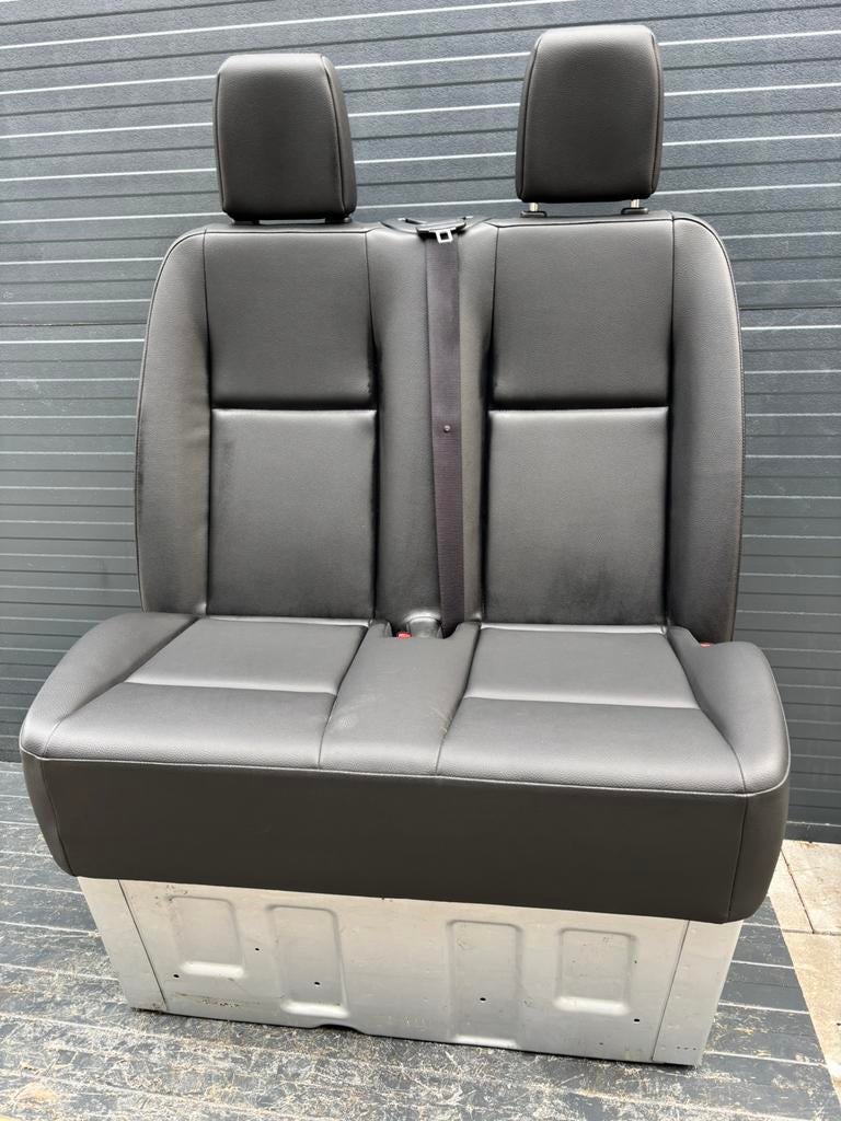 stoelen bank Mercedes Sprinter w907 2017-2025 kunstleder