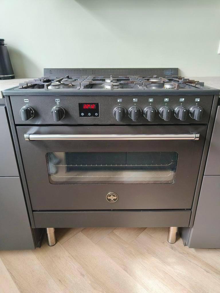 Bertazzoni La Germania gasfornuis 6-pits 90 cm breed, Ophalen, Gebruikt, 60 cm of meer, Gas