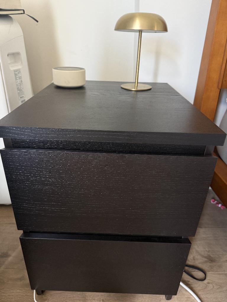 1 IKEA night stand, Huis en Inrichting, Ophalen, Minder dan 45 cm