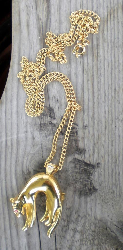 vintage ketting met hanger / broche Panter (naar Cartier), Overige materialen, Ophalen of Verzenden, Zo goed als nieuw, Met edelsteen