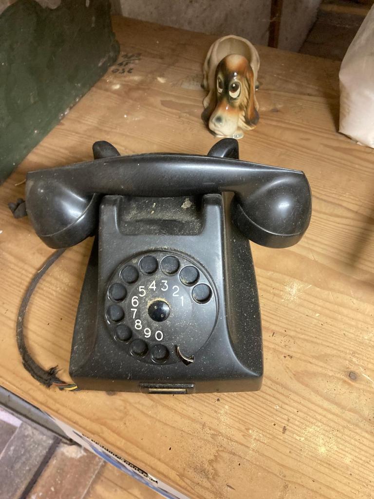 Ouderwetse telefoon, Telecommunicatie, Vaste telefoons | Niet Draadloos, Ophalen of Verzenden, Zo goed als nieuw