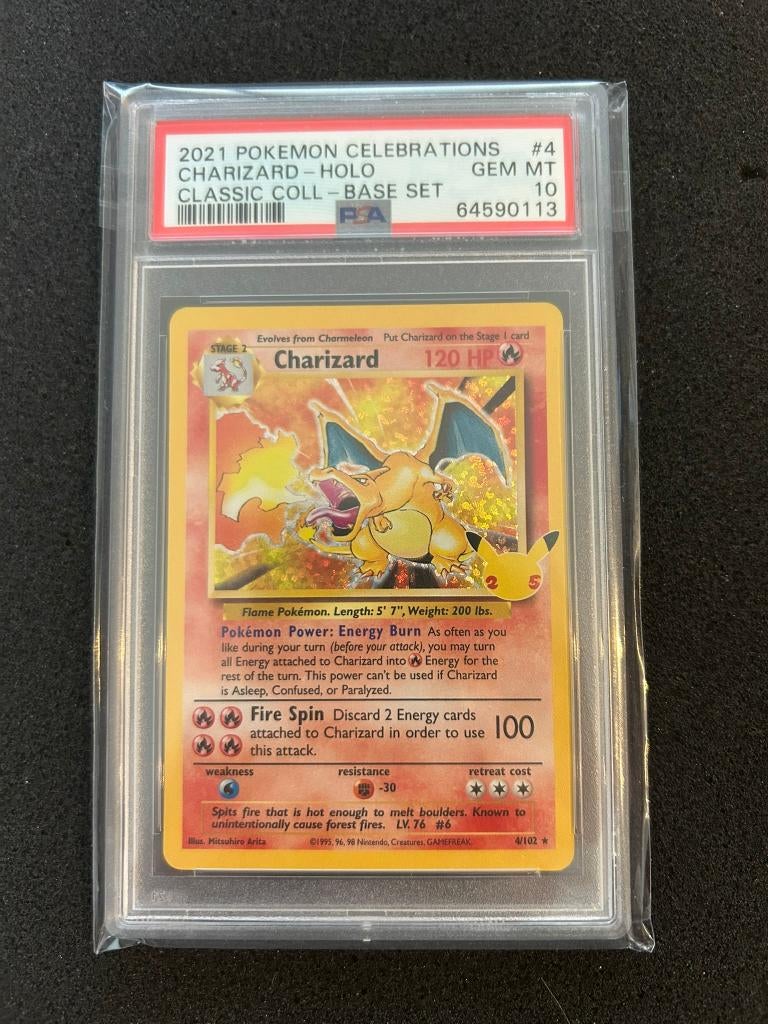 charizard celebrations psa 10, Hobby en Vrije tijd, Verzamelkaartspellen | Pokémon, Ophalen of Verzenden, Zo goed als nieuw, Foil