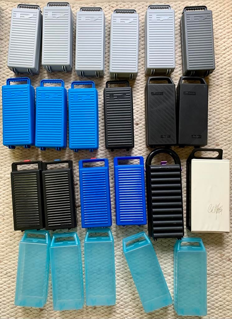 Vintage opbergkoffertjes cassettebandjes koffertje cassettes, Gebruikt, Diversen, Ophalen of Verzenden, Met bewaardoos, rek of koffer