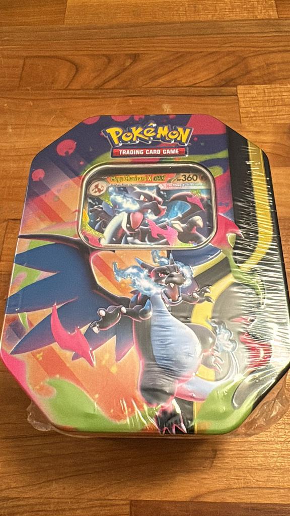 Pokemon Mega Charizard X of Y EX tin, Ophalen, Nieuw, Meerdere kaarten, Foil
