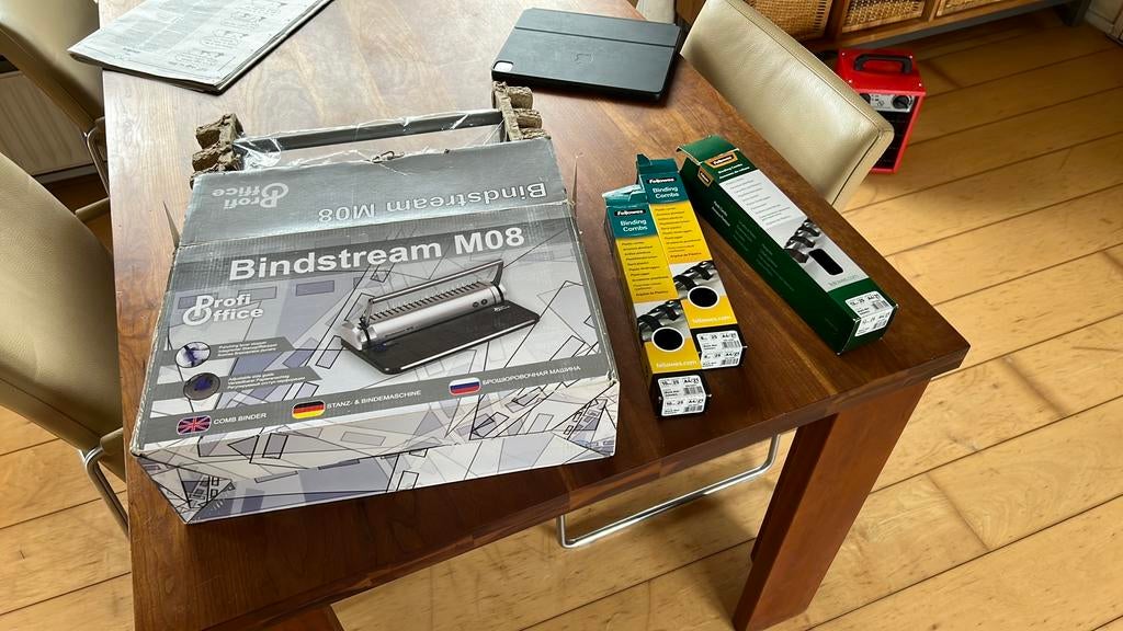 Inbindmachine merk Bindstream M08, bindruggen 8, 10 en 12 mm, Ophalen of Verzenden, Zo goed als nieuw, Overige typen