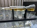 Decoratieve drankhouder in AK47-vorm, Ophalen, Zo goed als nieuw, Overige vormen, Glas