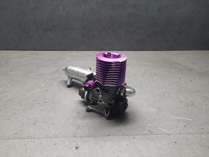 Hpi 4.2cc nitro motortje, Hobby en Vrije tijd, Modelbouw | Radiografisch | Auto's, Zo goed als nieuw, Onderdeel, Nitro, Overige schalen