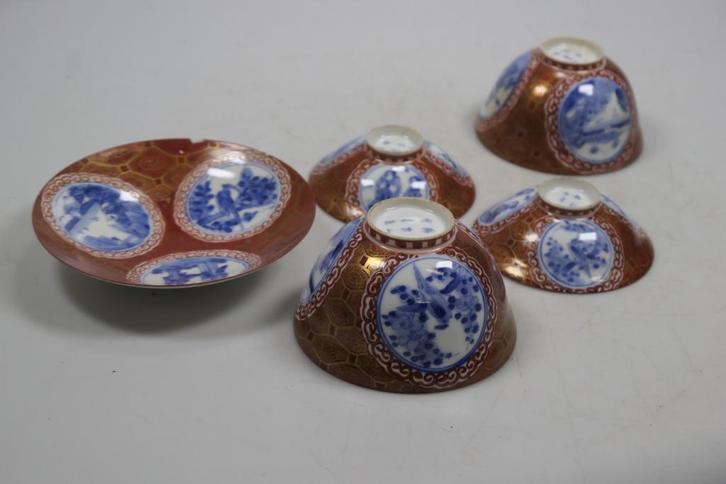 Kutani porselein. 5 porseleinen schaaltjes uit de 19e eeuw., Antiek en Kunst, Kunst | Niet-Westerse kunst, Ophalen of Verzenden