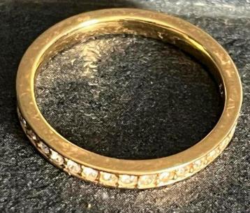 Swarovski ring kleur geelgoud. Maat 55 / 17 beschikbaar voor biedingen