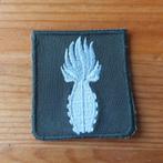 Defensie borstembleem granaatwerper., Verzamelen, Militaria | Algemeen, Ophalen of Verzenden, Landmacht, Nederland, Embleem of Badge