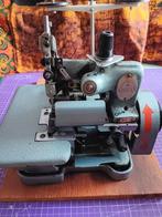 Köhler Overlockmachine B1K 6 vintage industriële naaimachine, Hobby en Vrije tijd, Naaimachines en Toebehoren, Gebruikt, Naaimachine