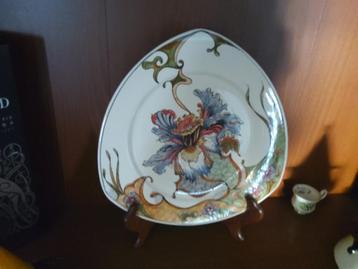 Bord porceleyne fles Jugendstil  beschikbaar voor biedingen