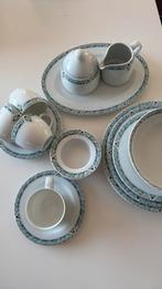 Servies AZberg, Huis en Inrichting, Ophalen, Overige materialen, Zo goed als nieuw, Overige stijlen
