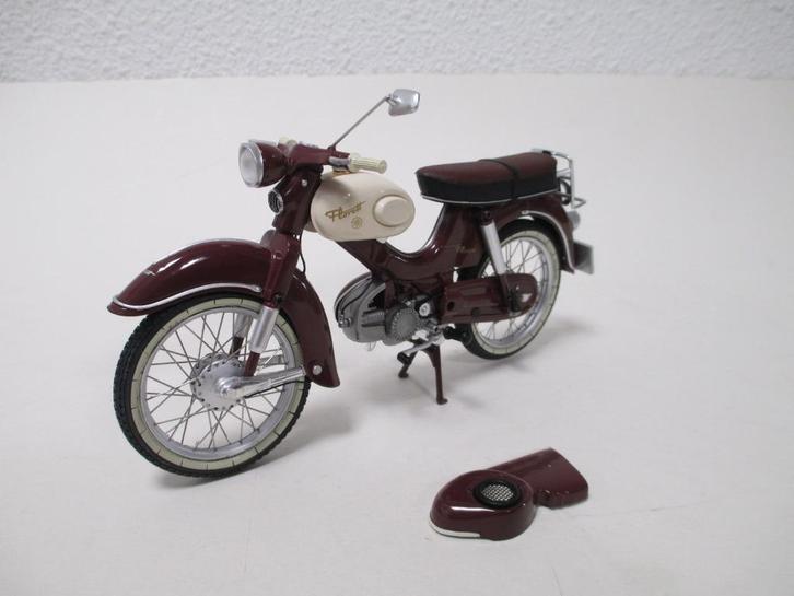 Kreidler Florett Super 1/10 Schuco, Hobby en Vrije tijd, Modelauto's | 1:5 tot 1:12, Nieuw, Motor, 1:9 t/m 1:12, Ophalen of Verzenden