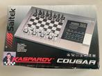 Schaakcomputer Saitek Kasparov Cougar, Verzenden, Minder dan 500 stukjes, Zo goed als nieuw, Schaken
