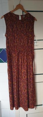 Leuke jurk maat 44, Ophalen of Verzenden, Zo goed als nieuw, Maat 42/44 (L), Onder de knie