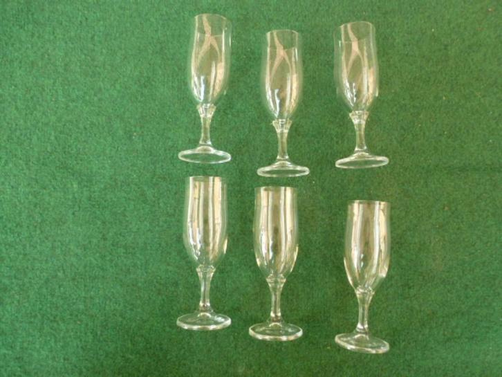 NIEUW 6 mooie port of sherry glazen 16 cm hoog, Huis en Inrichting, Keuken | Servies, Nieuw, Glas of Glazen, Glas, Ophalen of Verzenden