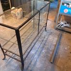 Gratis glazen vitrine kast!, Ophalen of Verzenden, 25 tot 50 cm, Rechthoekig