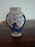 Delfts blauw vaas, Antiek en Kunst, Antiek | Keramiek en Aardewerk, Ophalen