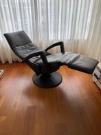Relaxfauteuil De Toekomst Twice (leder, electrisch, op accu), Huis en Inrichting, Fauteuils, Ophalen, Zo goed als nieuw, Modern