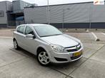 Opel Astra 1.6 Business Automaat airco apk, Auto's, Opel, Metallic lak, 4 cilinders, 635 kg, 116 pk