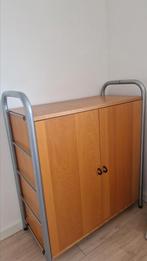 2 kasten in stalen frame., Huis en Inrichting, Ophalen, Gebruikt