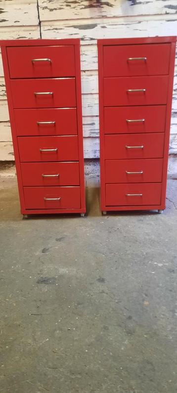 2 rode ladekastjes archiefkastjes lijken op de ikea helmer beschikbaar voor biedingen