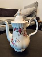 Vintage Theepot met Rozenmotief Royal Albert, Ophalen, Overige typen, Zo goed als nieuw, Overige stijlen
