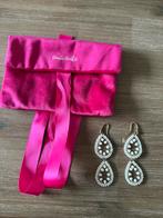 Prachtige witte oorbellen van Paulie Pocket, ZGAN!, Sieraden, Tassen en Uiterlijk, Oorbellen, Overige materialen, Hangers, Wit