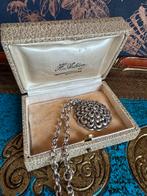 Antiek zilveren collier met hanger, Antiek en Kunst, Verzenden, Zilver