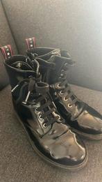 Tommy Hilfiger schoenen  zwart 36, Ophalen of Verzenden, Zo goed als nieuw, Meisje, Schoenen