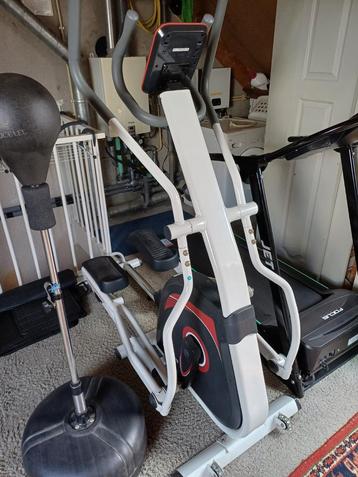 Crosstrainer professioneel Flow Fitness Glider DCT 1100 beschikbaar voor biedingen