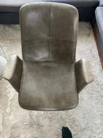 Gratis af te halen. Eetkamerstoelen, Huis en Inrichting, Stoelen, Ophalen, Gebruikt, Overige kleuren, Twee